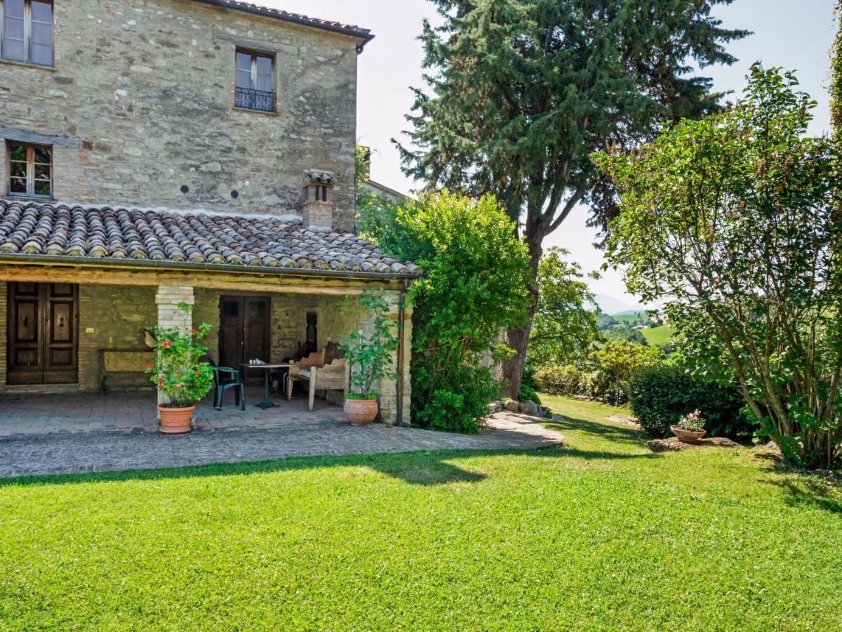 Belvilla By Oyo Locanda Le Querce Frontino Bagian luar foto