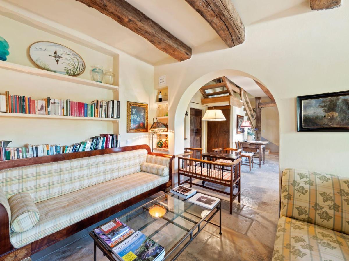 Belvilla By Oyo Locanda Le Querce Frontino Bagian luar foto